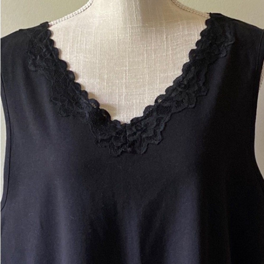 🔥2 for $15🔥 NWT CJ Banks Tank Top   V-Neck with Lace    Cotton    Black     2X